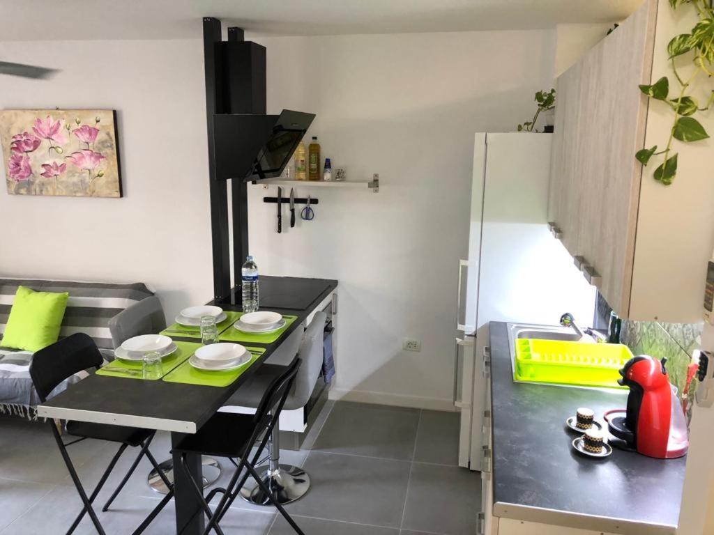 Los Cristianos Center Modern Apartament Exterior photo